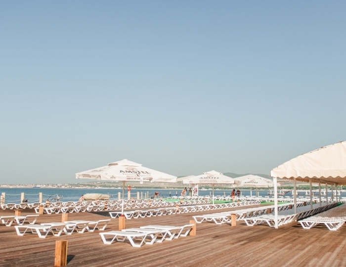 Пляж - Отель Alean Family Biarritz / Алеан Фэмили Биарриц 