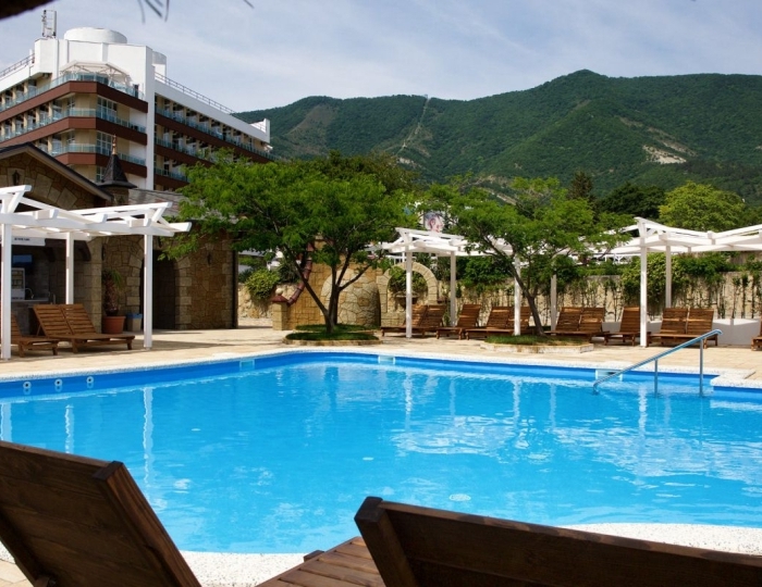 Комплекс бассейнов - Отель Alean Family Biarritz / Алеан Фэмили Биарриц 