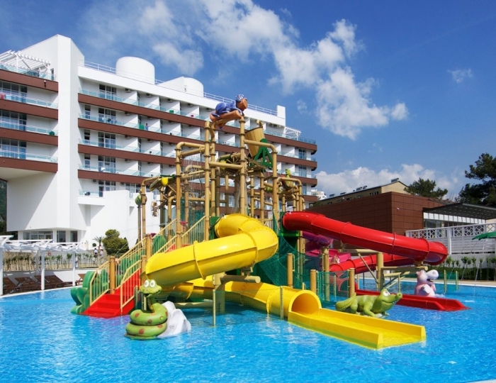 Водный комплекс Aquaplay - Отель Alean Family Biarritz / Алеан Фэмили Биарриц 